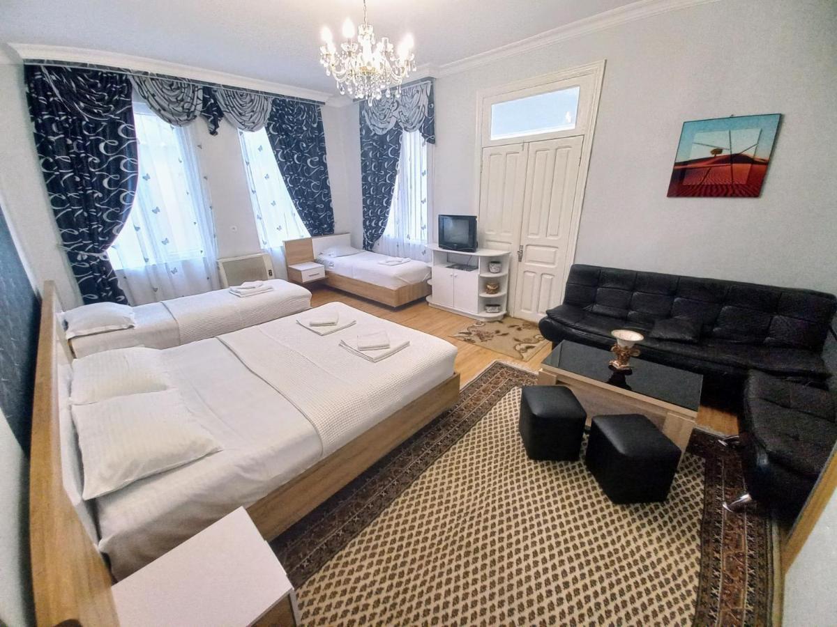 Aparthotel Rioni Kutaisi Exteriör bild