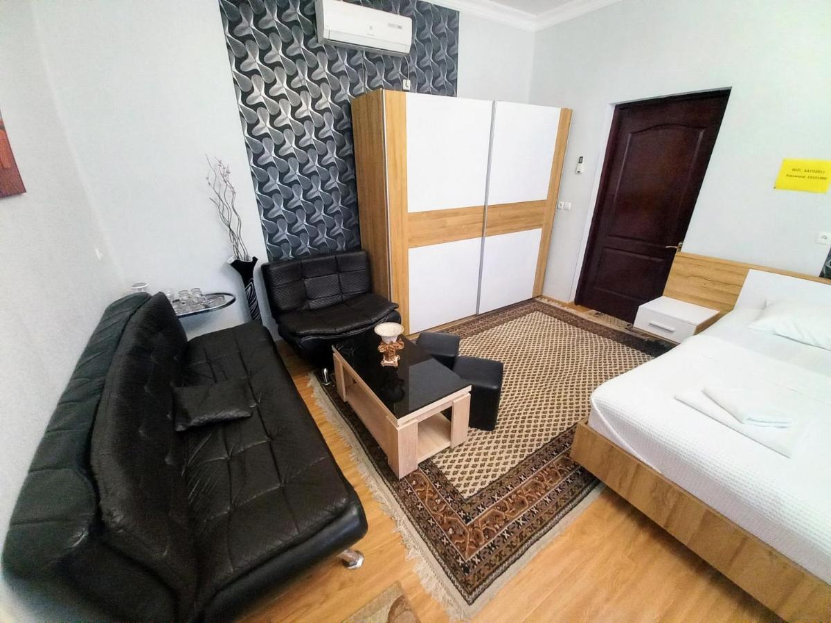 Aparthotel Rioni Kutaisi Exteriör bild